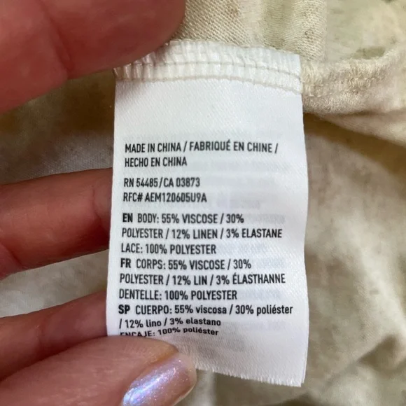 American Eagle Linen Blend Cottage Core Cream Crochet Overlay Keyhole Back Top - Picture 5 of 7